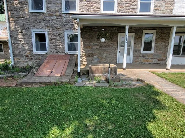 8047 Yeakel Rd, Zionsville, PA 18092