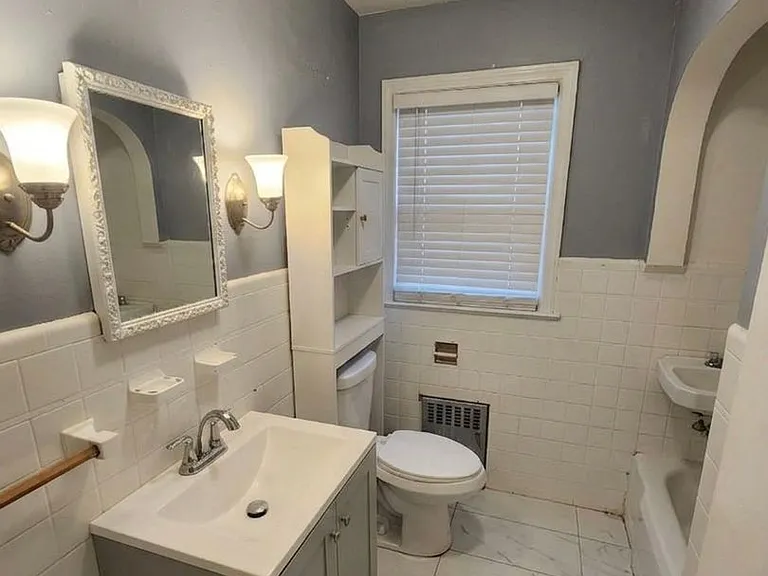806 Lindegar St — Photo 9