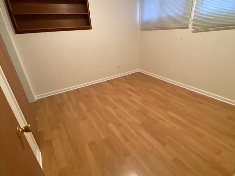 5696 Nightingale St — Photo 7