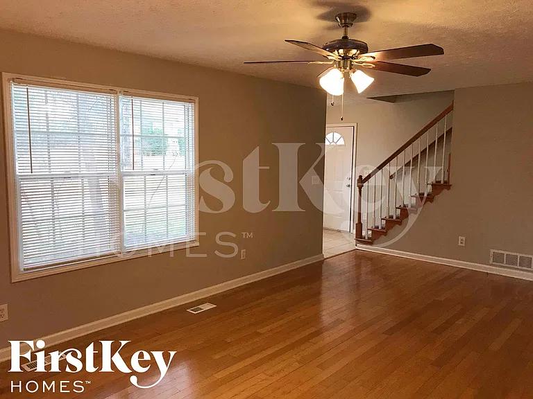 35 Riverbend Trl — Photo 5
