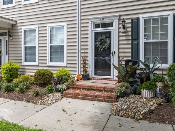 4880 Almandine Ave, Virginia Beach, VA 23462