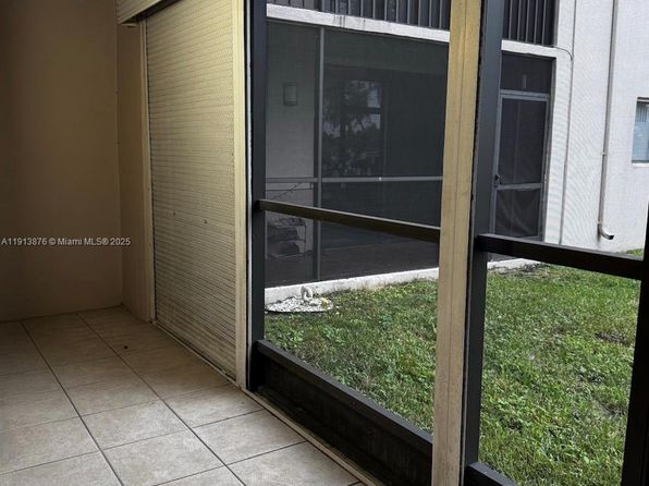 8500 SW 133rd Avenue Rd APT 104