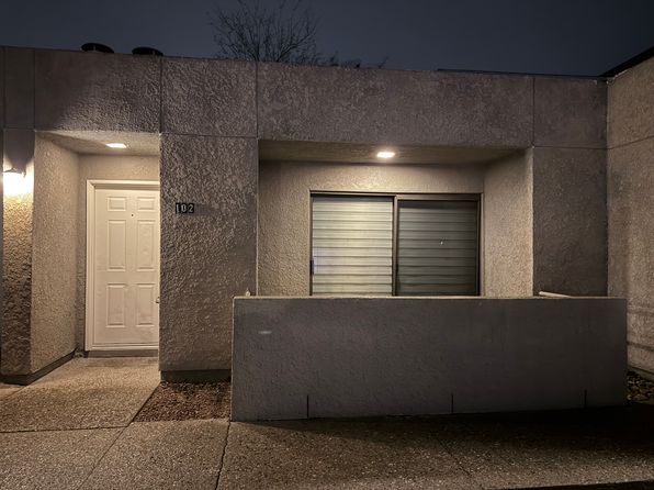 2744 N Country Club Rd