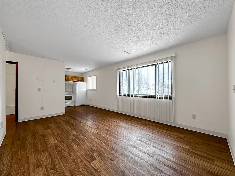 2644 Hunt Street — Photo 5