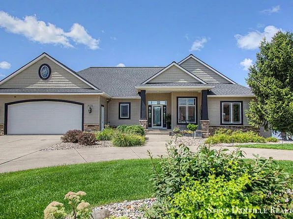 9121 24th Ave, Jenison, MI 49428
