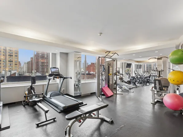 350 East 82nd Street image 9 of 12