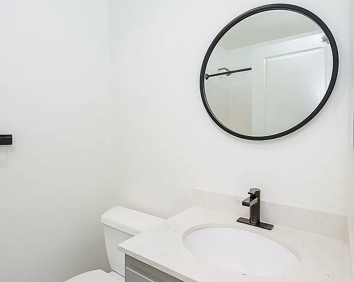 Northlink Apartments — Photo 106