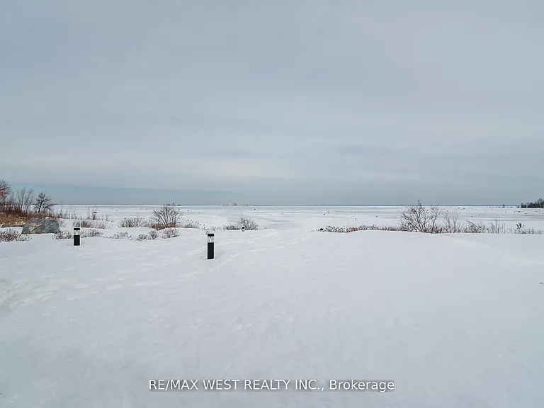 5 Anchorage Cres #107 — Photo 35