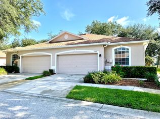 35315 Whispering Pines Dr, Zephyrhills, FL 33541