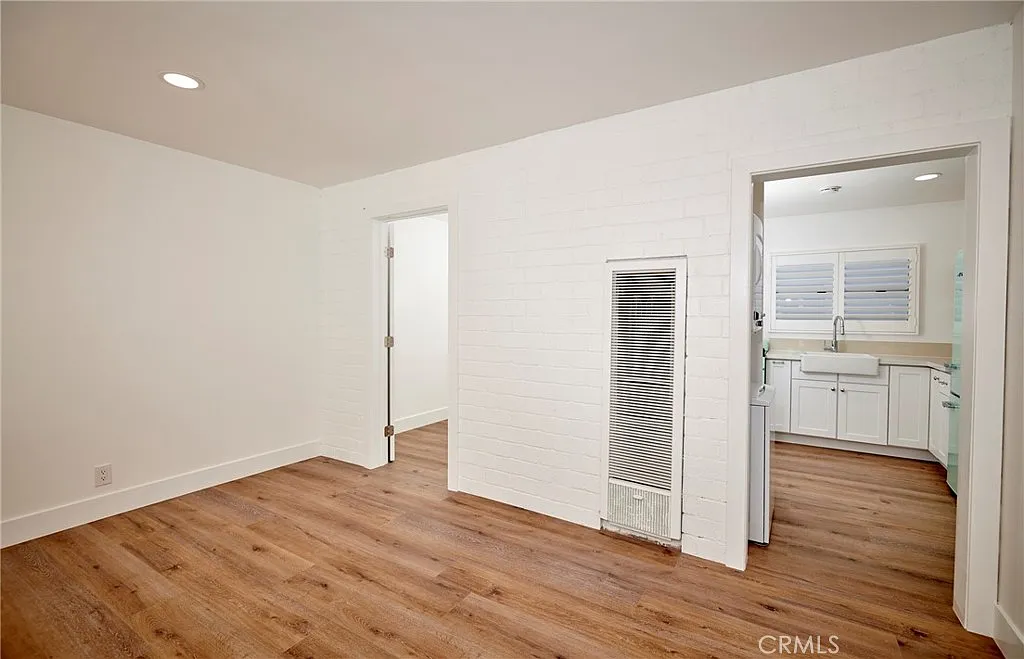 728 Euclid St — Photo 2