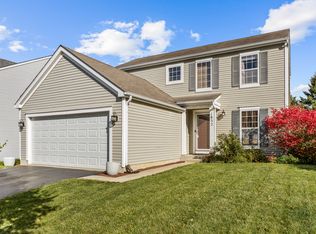 1832 Yasgur Dr, Woodstock, IL 60098