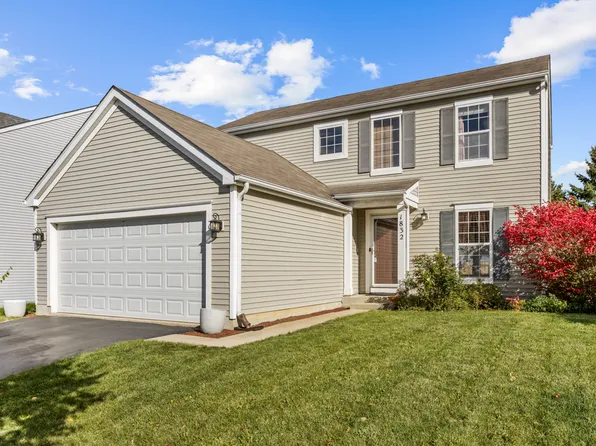 1832 Yasgur Dr, Woodstock, IL 60098
