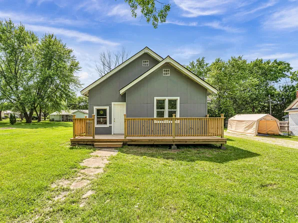 333 N Clay Street, Marshfield, MO 65706