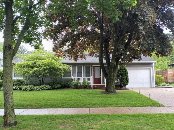 4221 Yuma Dr, Madison, WI 53711