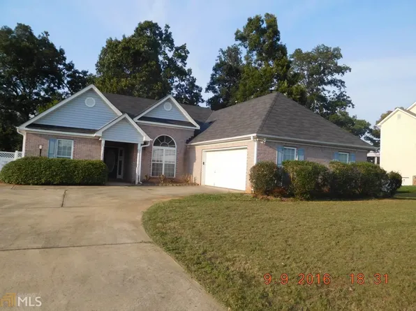 606 Morningside Dr, Stockbridge, GA 30281