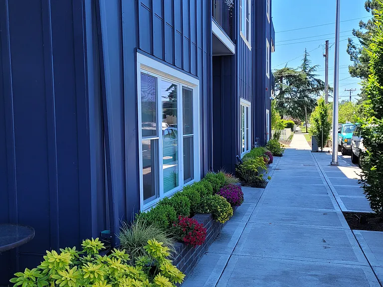 Cornerstone Apartments Exterior