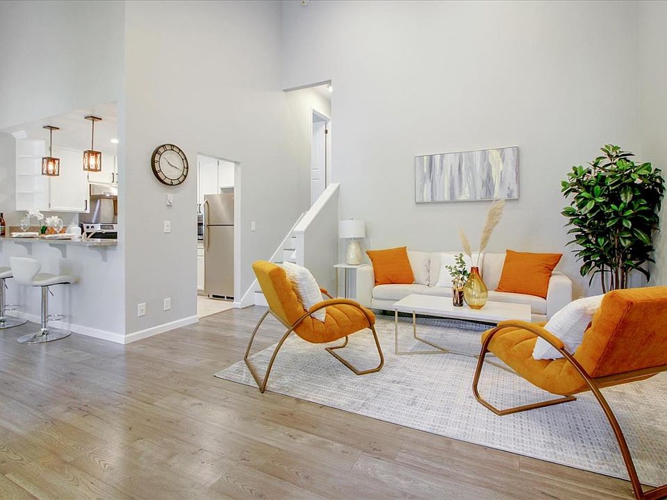 1st image of 414 Crescent Ave APT 32