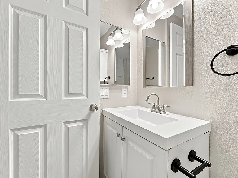 1505 S Ouray Cir #D — Photo 18