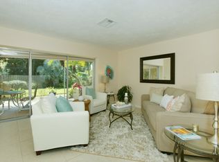 760 Southern Pines Dr, Naples, FL 34103
