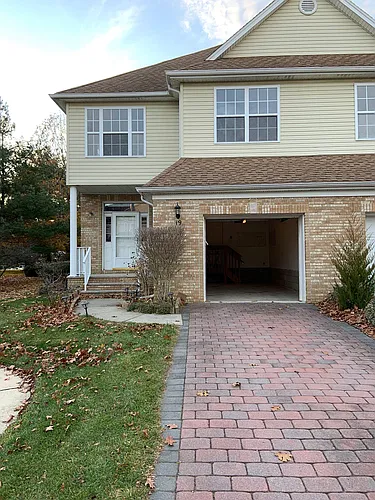 19 Shelley Cir Photo 1