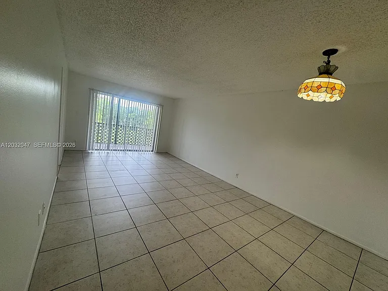 8000 S Colony Cir #305 — Photo 10