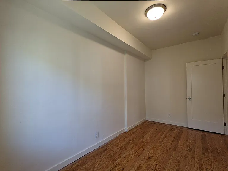 2423 Blake Street — Photo 42