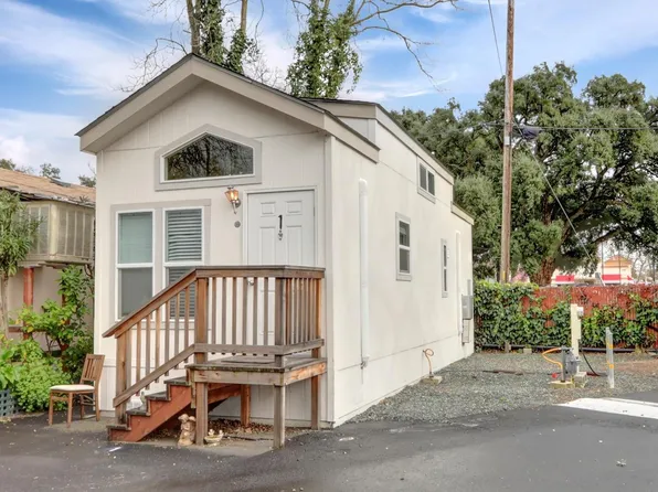 1027 Olive Dr #1, Davis, CA 95616