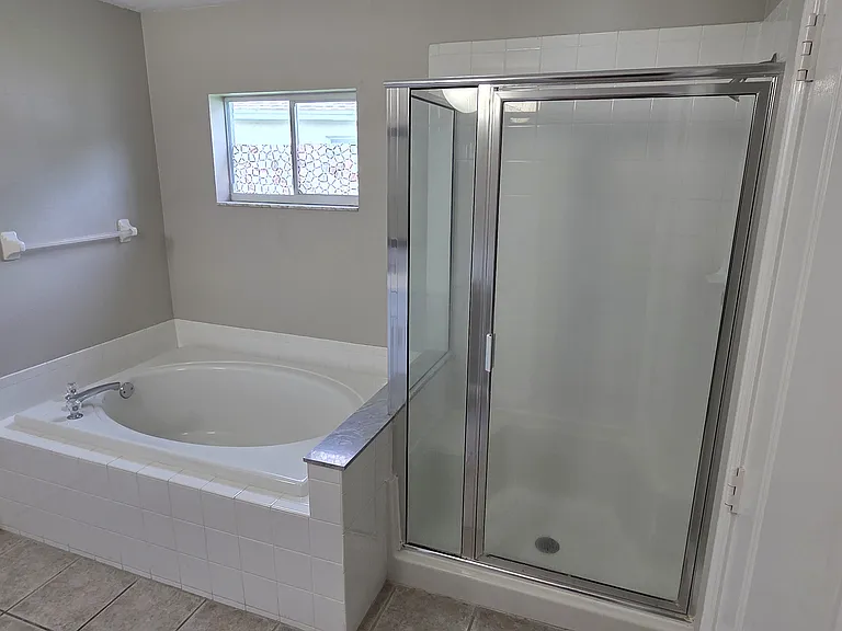25324 Flying Ebony Ln — Photo 20
