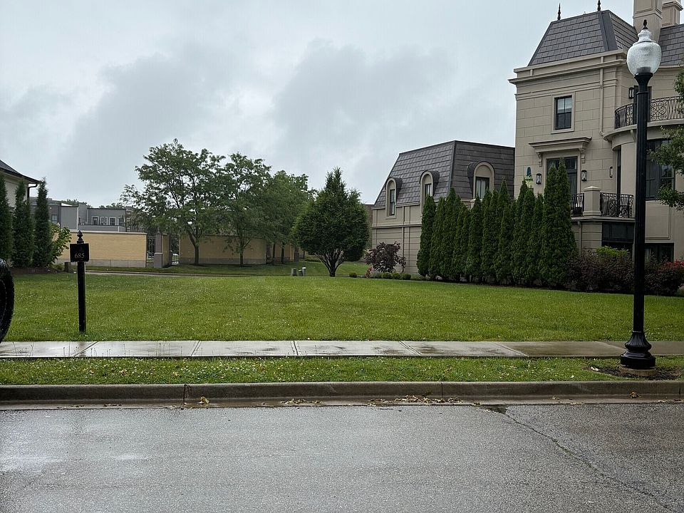 2nd image of 1902 Rhettsbury St