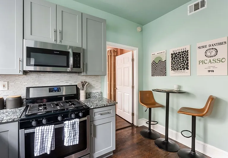 1351 Oxford Rd NE #2 — Photo 19