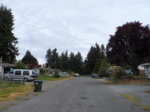 4th image of 17106 6th Avenue Ct E