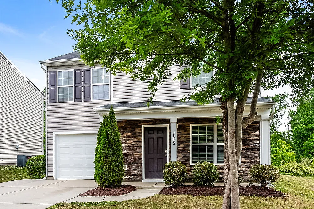 3 bed, 2.5 bath, 1696 sqft, $2,780 — Photo 4