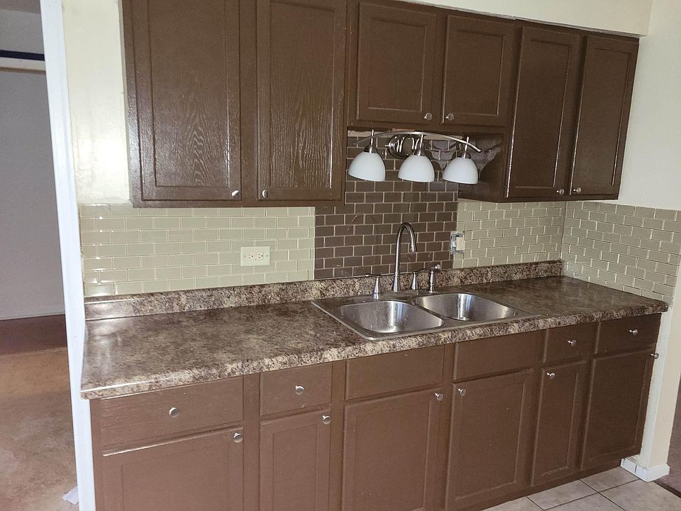 1st image of 1425 E 156th St APT 1E