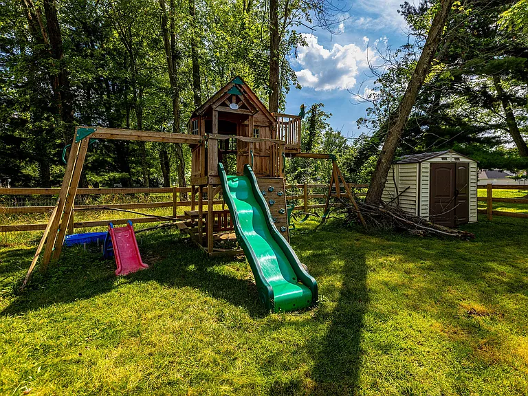 3291 Shadylake Dr — Photo 8