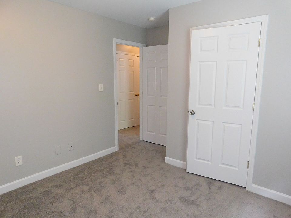 1st image of 7916 Pebbleridge Dr
