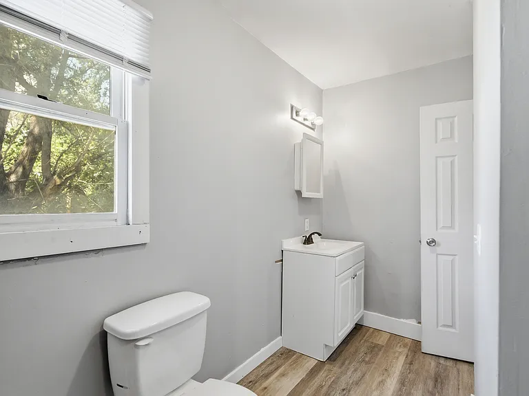 1416 W 13th St #1416 — Photo 13