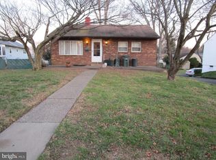 939 Oak Ter, Southampton, PA 18966