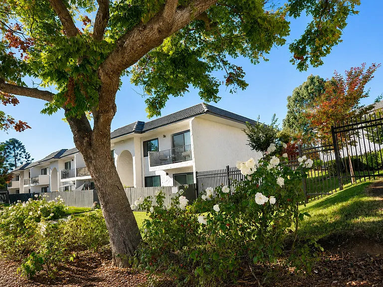 Westgate Apartments in Linda Vista — Photo 9
