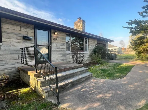 2608 E Edwards Row, Bloomington, IN 47408