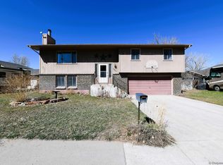 1203 20th St, Wheatland, WY 82201