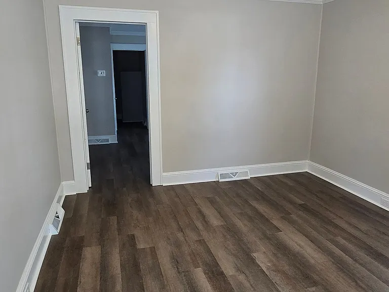 805 Oakshade Ave #805 — Photo 4