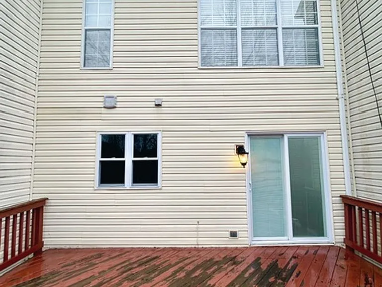 1803 Staley Manor Dr — Photo 49