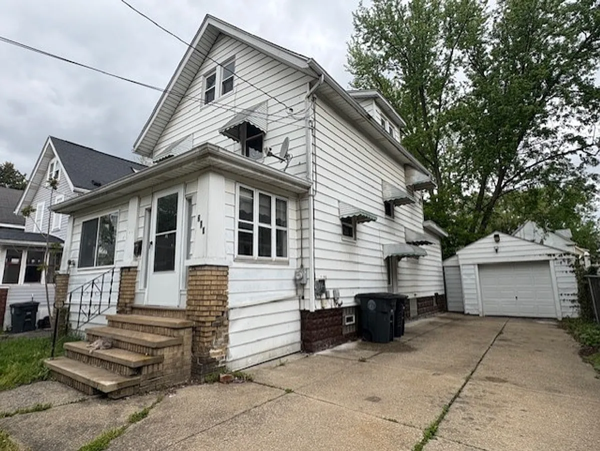 Building Photo - 265 Cranz Pl
