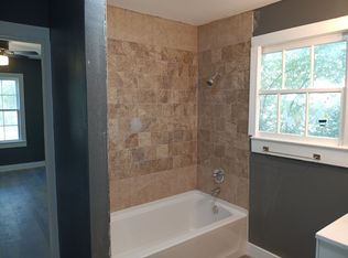 1025 Cedar St, Paris, TX 75460