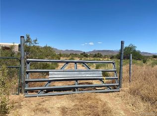 5064 W Roundup Dr, Golden Valley, AZ 86413