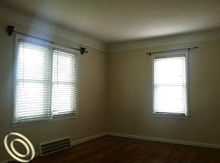 4th image of 1805 Kalama Ave