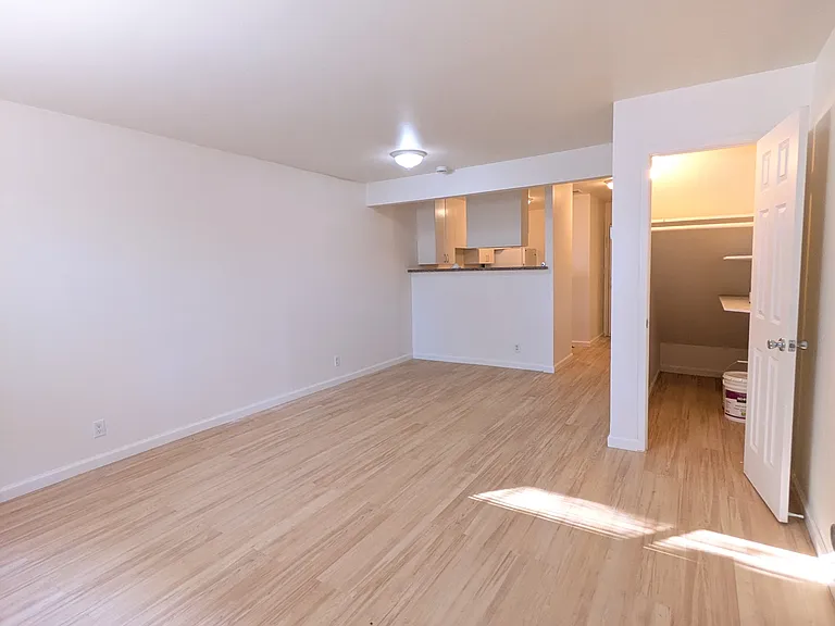 1580 Frisbie Ct — Photo 4