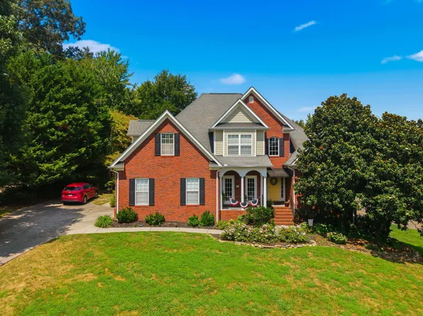 1909 Stonehaven Dr, Knoxville, TN 37938