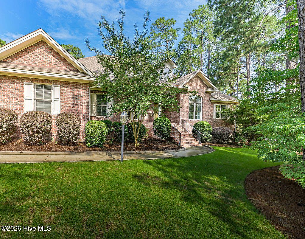 62 Stoneykirk Drive