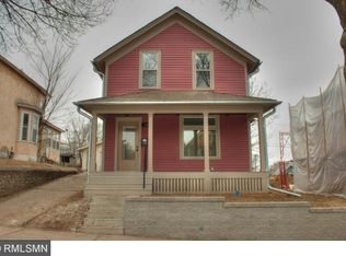 698 4th St E, Saint Paul, MN 55106